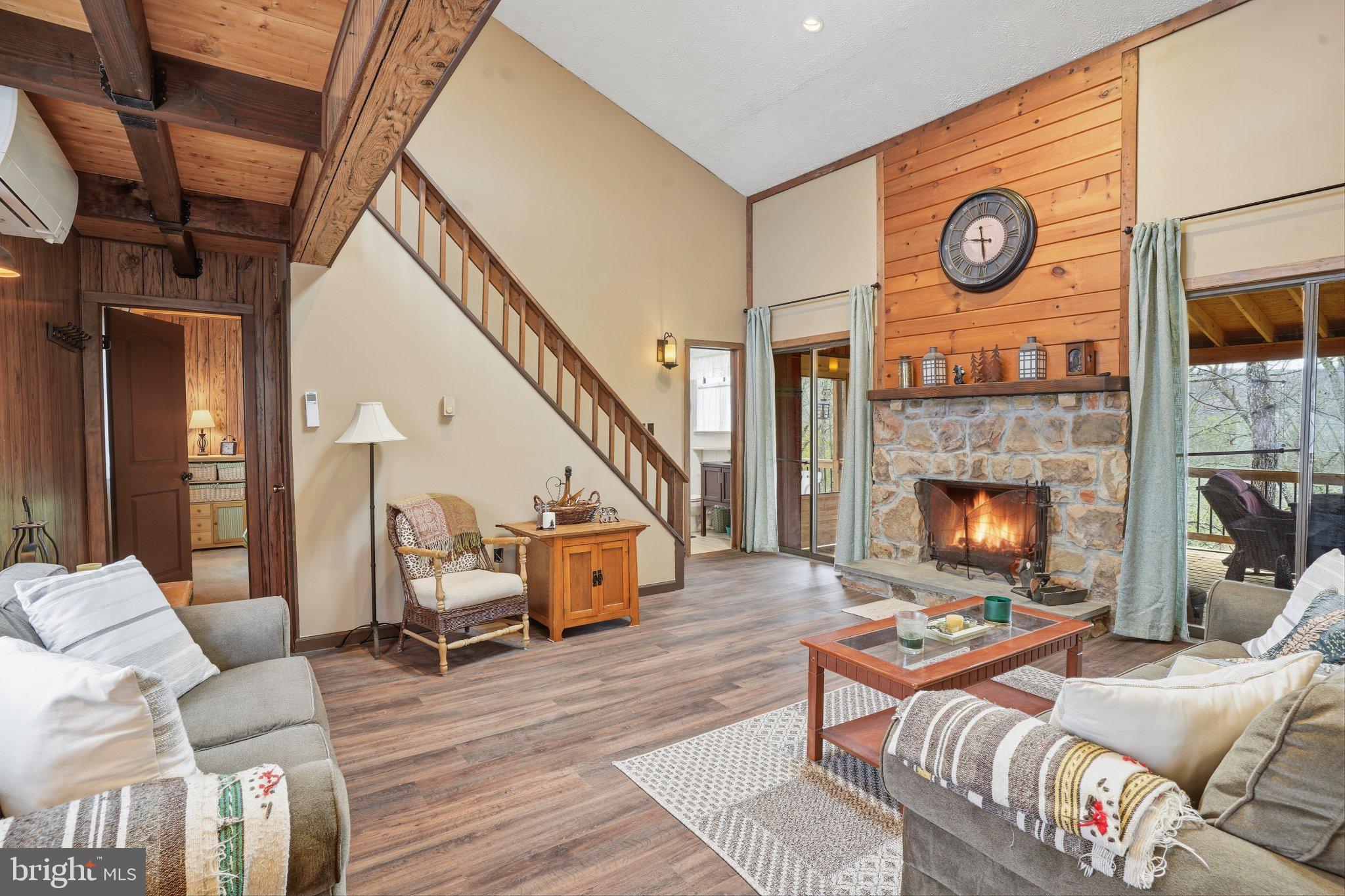 SAW CREEK ESTATES - Residential