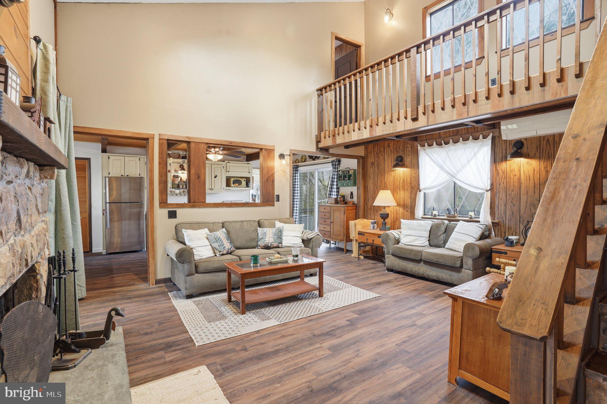 SAW CREEK ESTATES - Residential