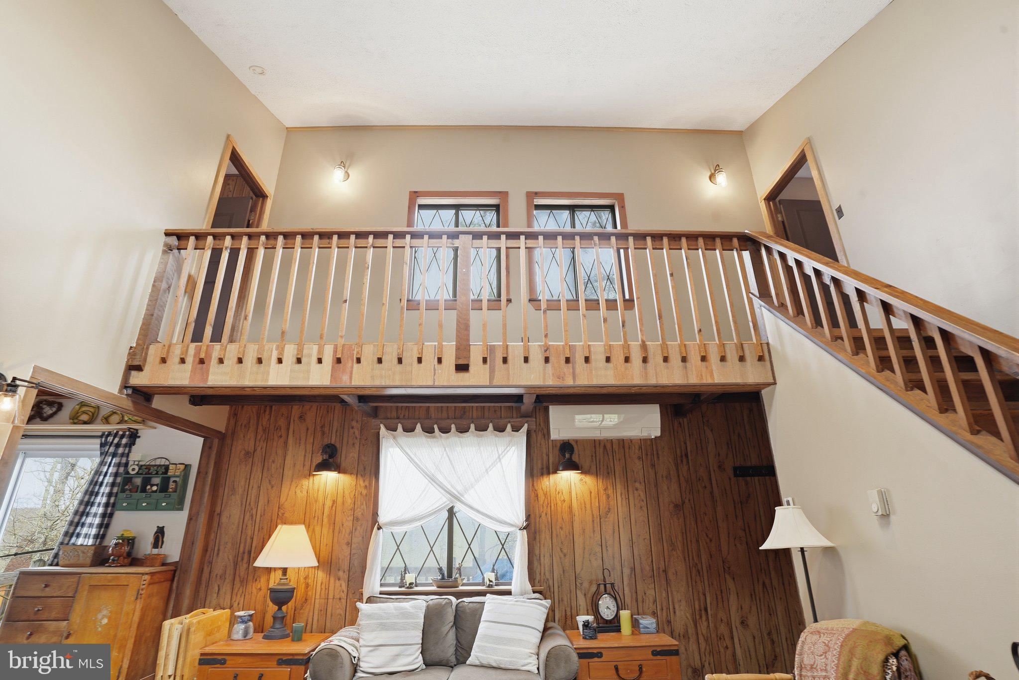 SAW CREEK ESTATES - Residential