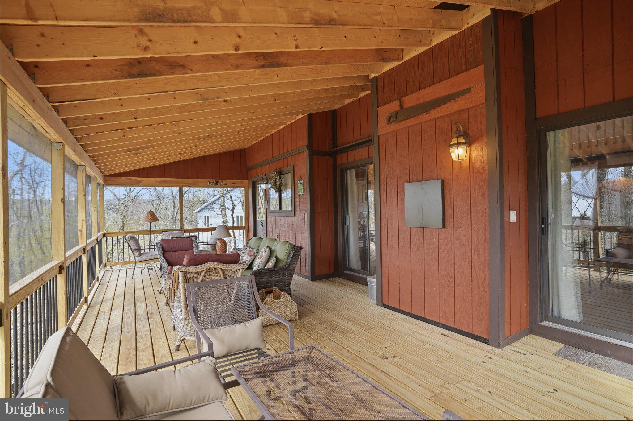 SAW CREEK ESTATES - Residential