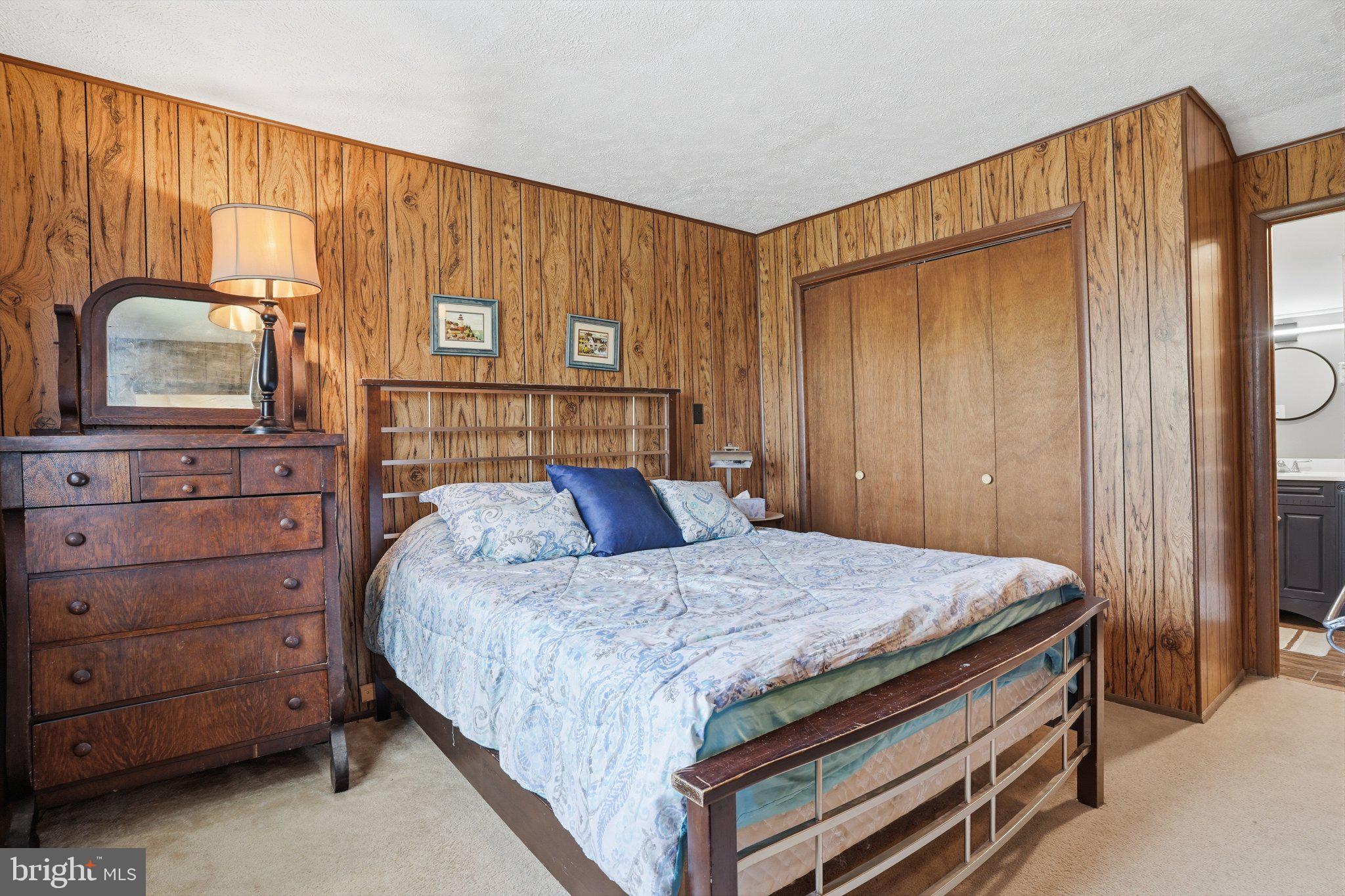 SAW CREEK ESTATES - Residential