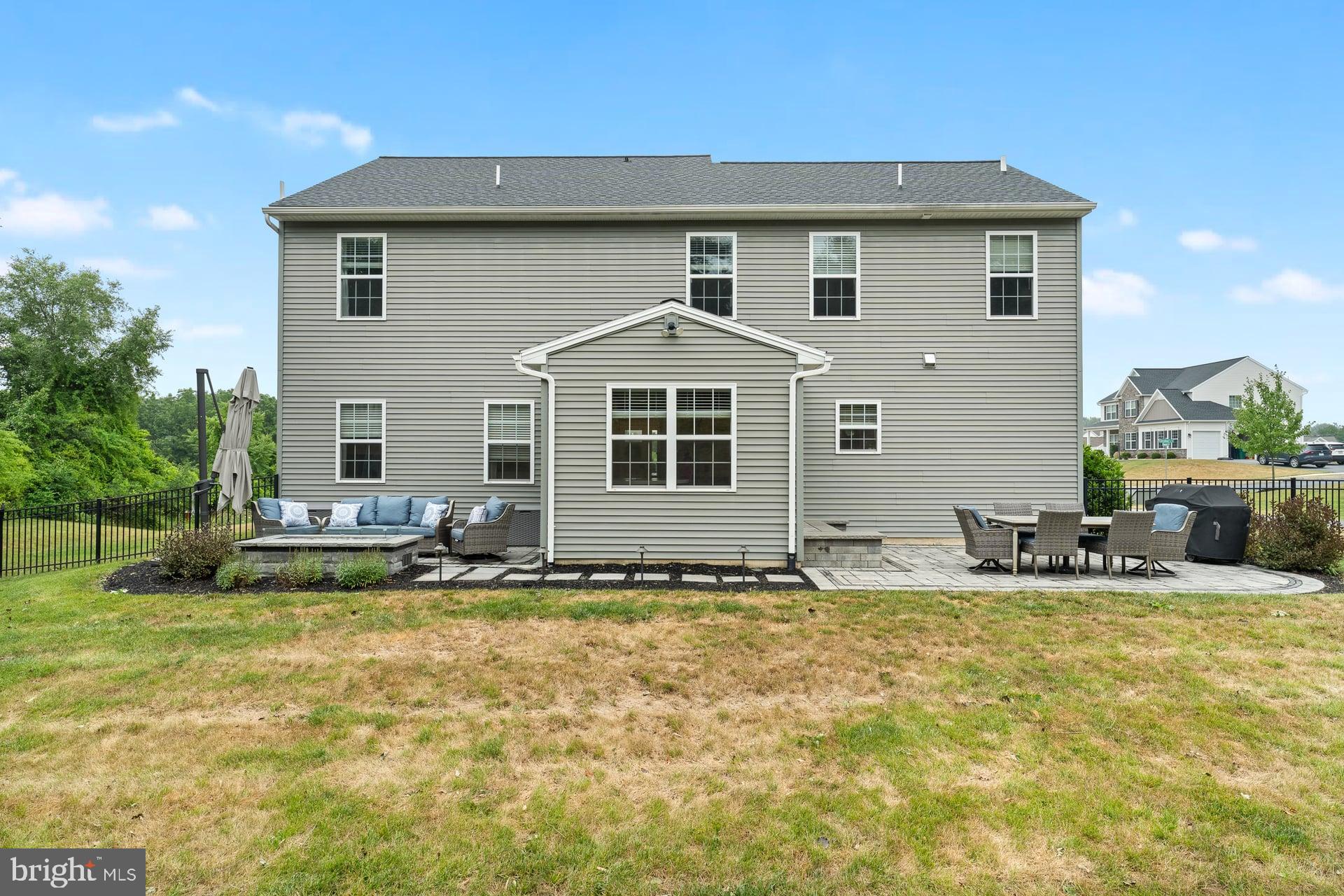 AMBER FIELDS - Residential