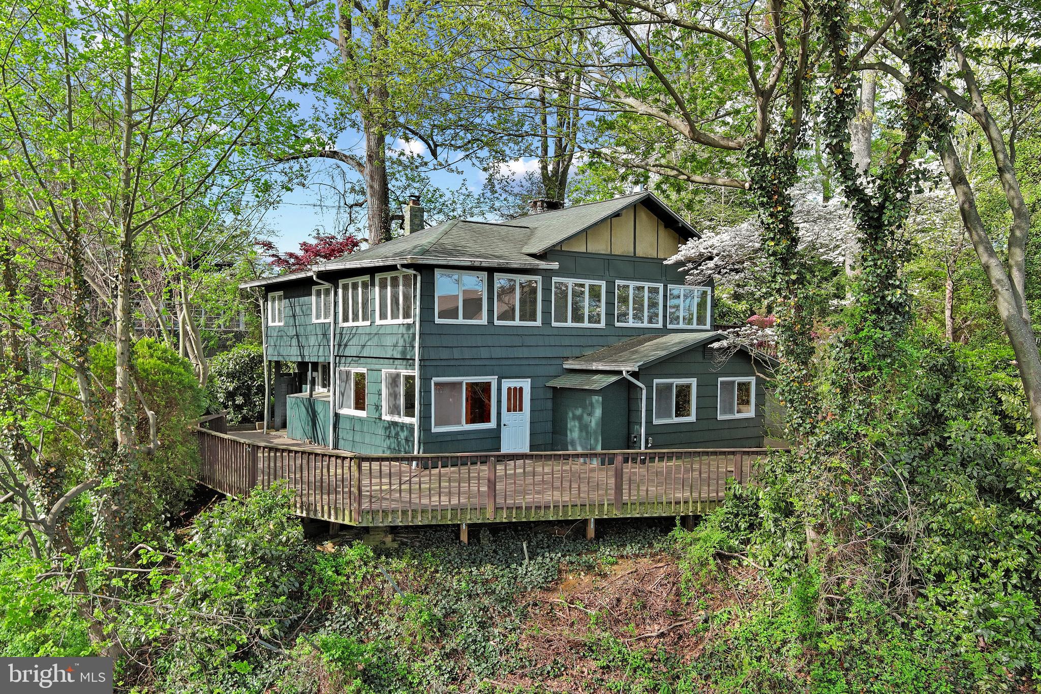 SHERWOOD FOREST - Residential