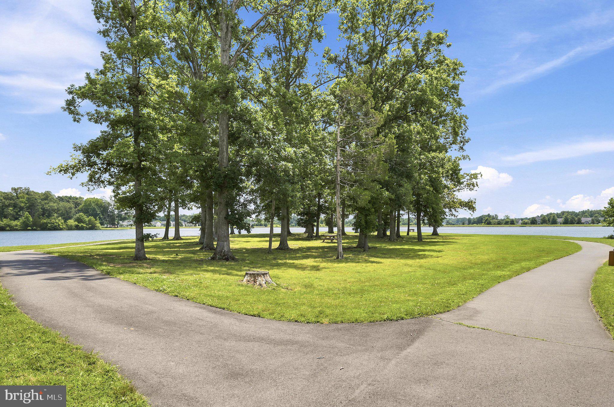 BROOKSIDE - Residential