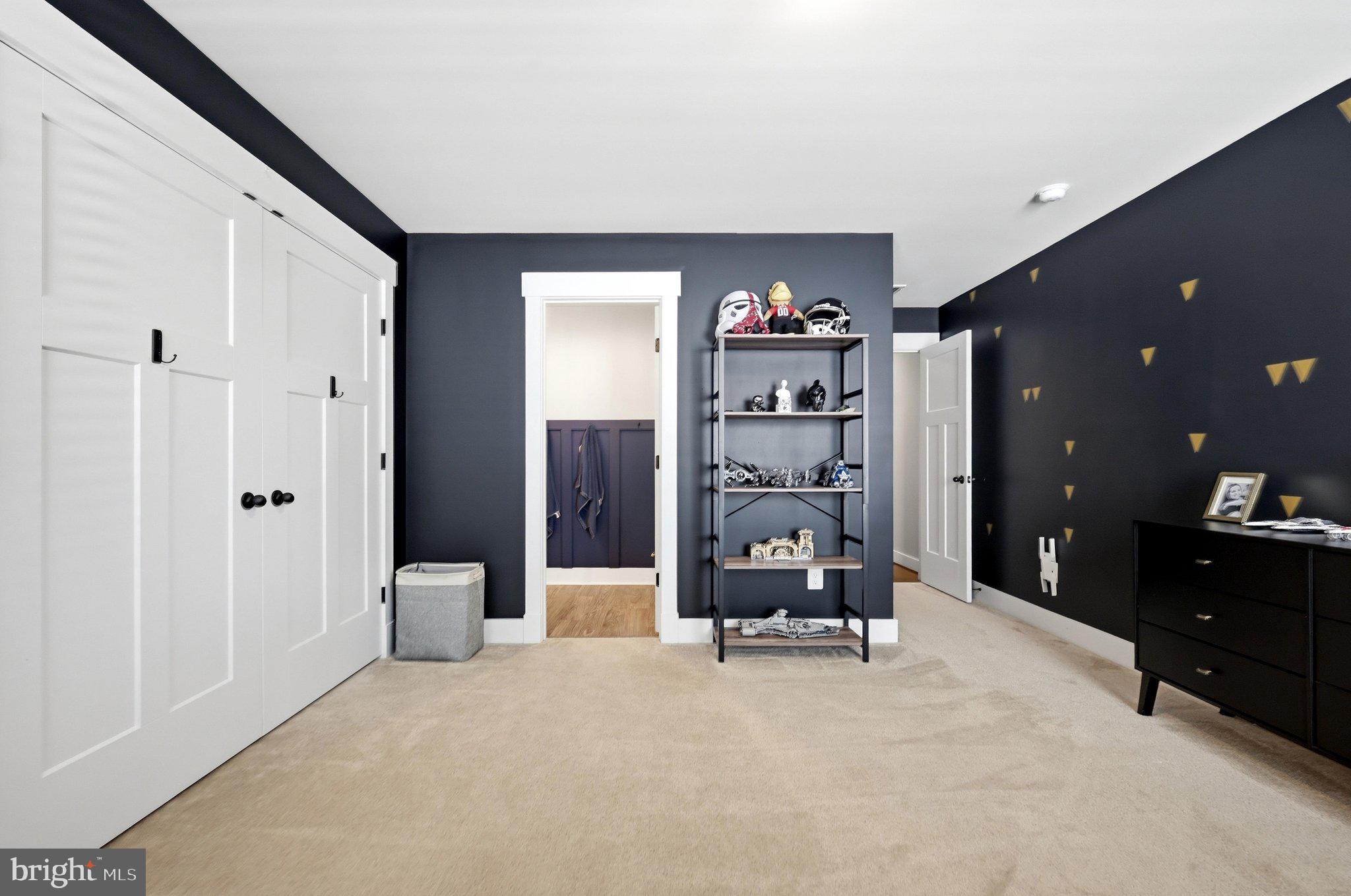 BROOKSIDE - Residential