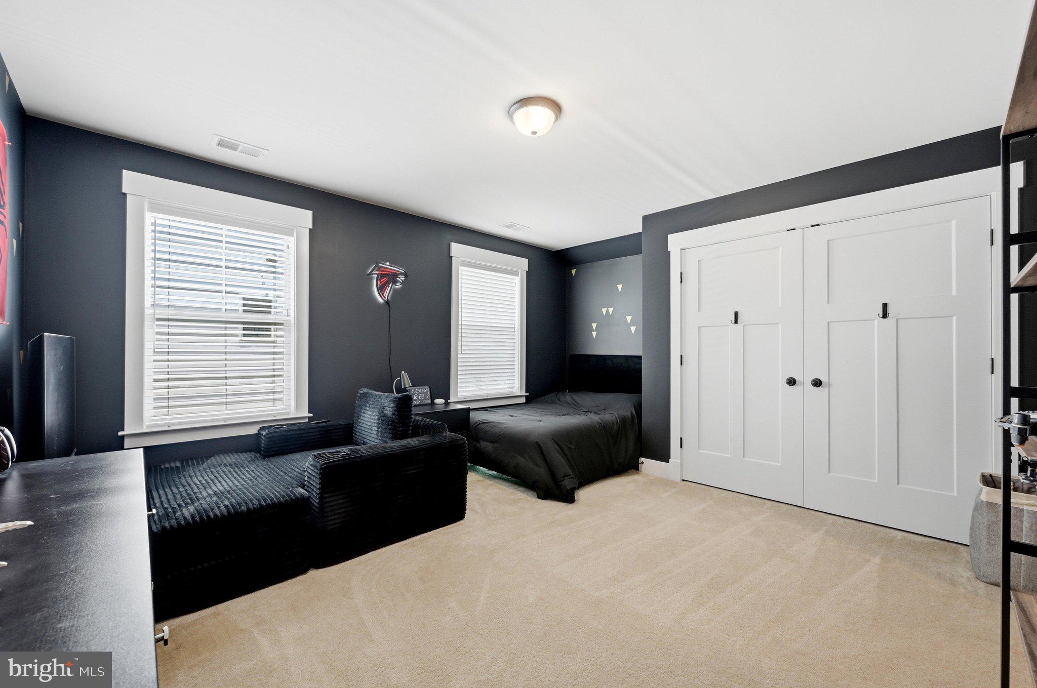 BROOKSIDE - Residential
