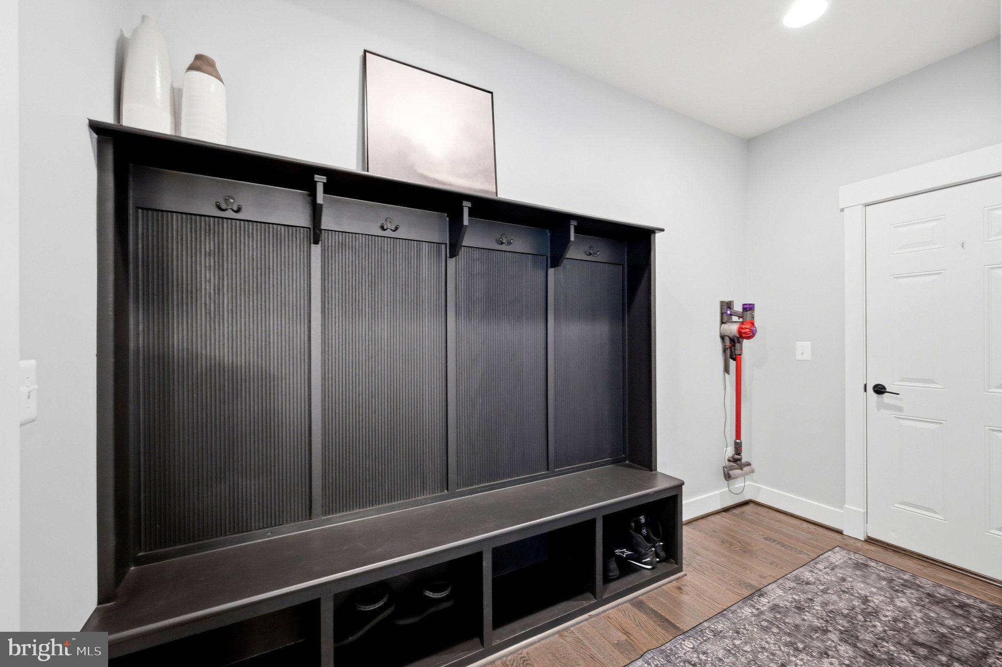 BROOKSIDE - Residential