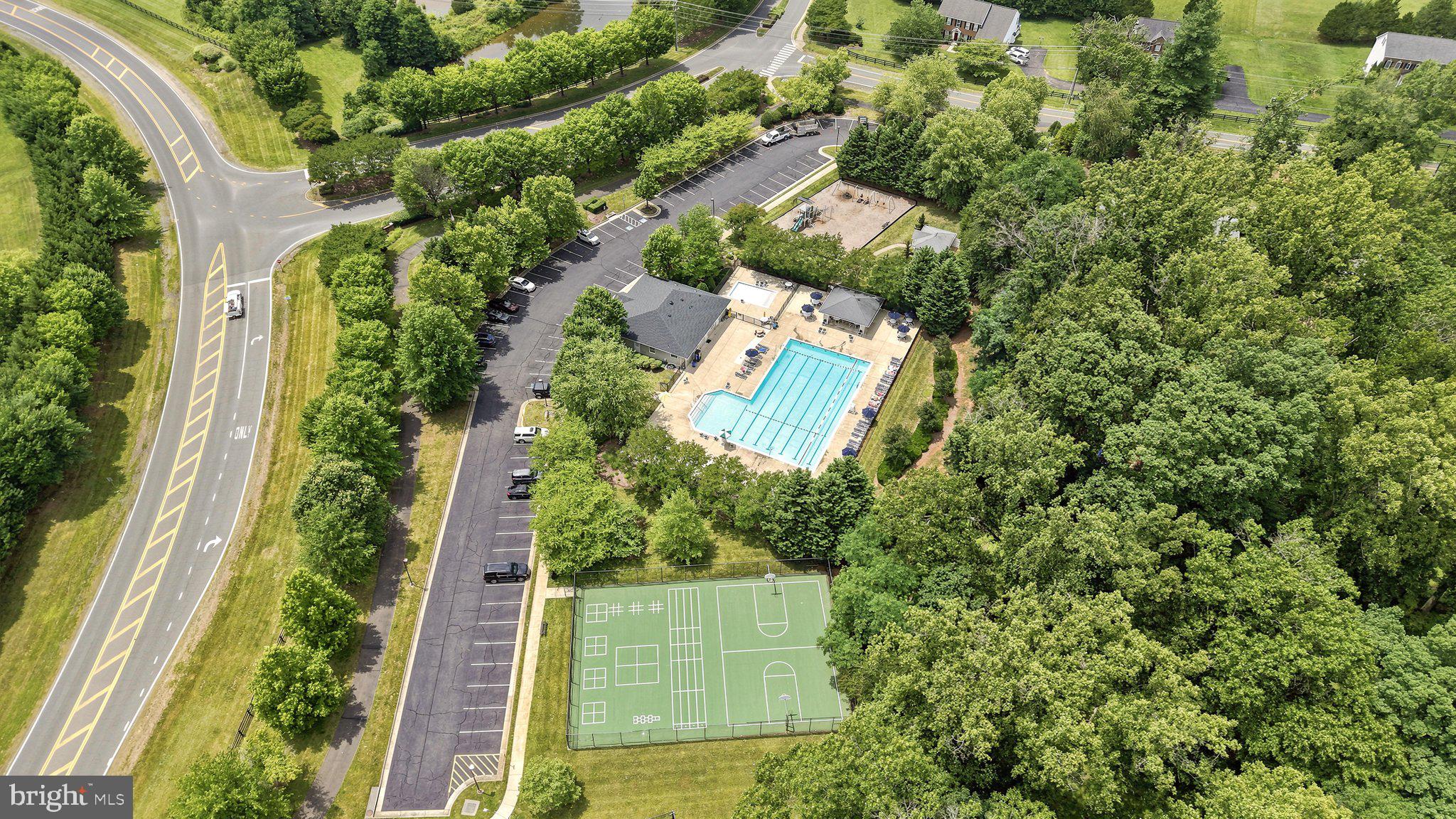 BROOKSIDE - Residential