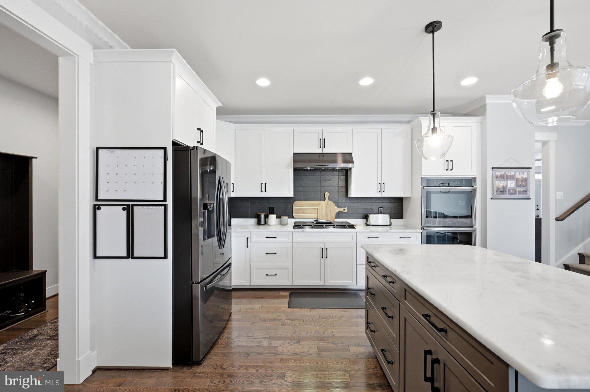 BROOKSIDE - Residential