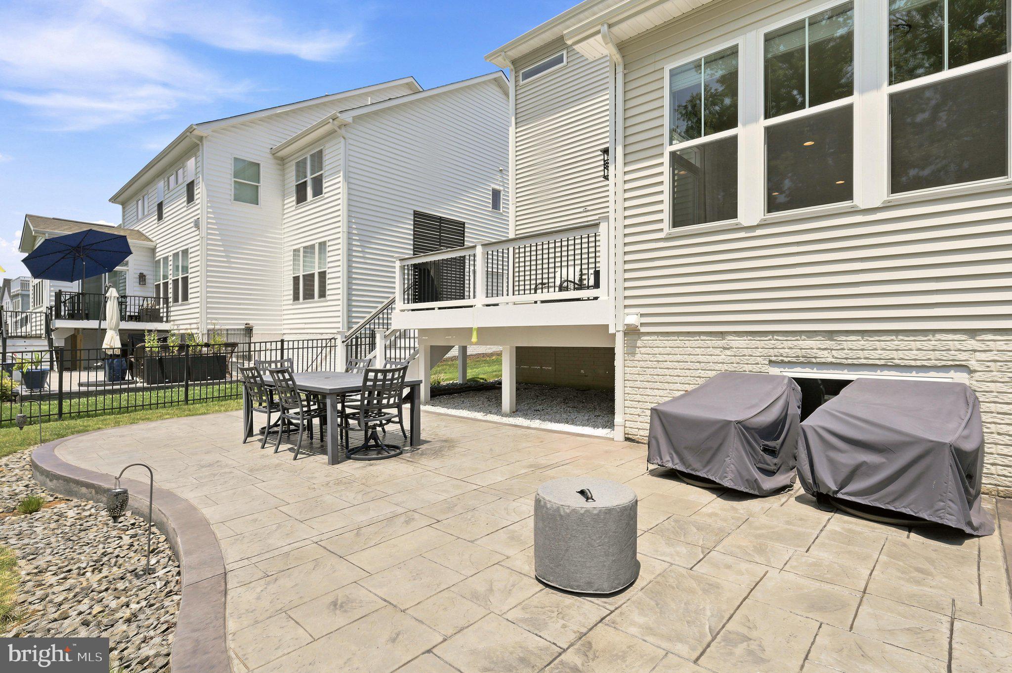 BROOKSIDE - Residential