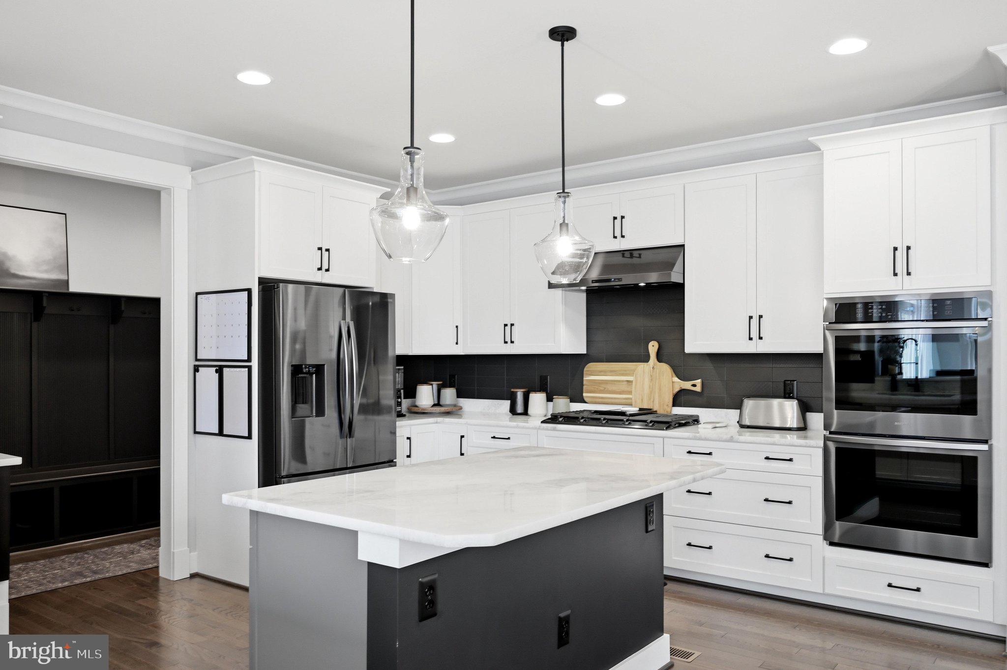 BROOKSIDE - Residential