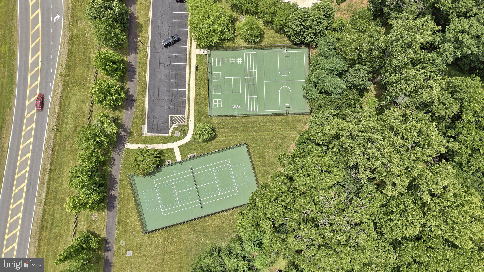 BROOKSIDE - Residential