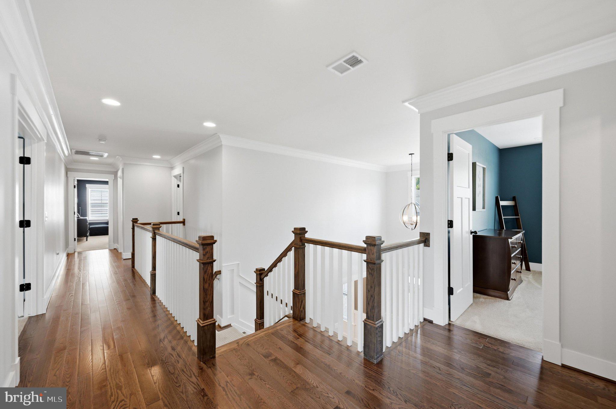 BROOKSIDE - Residential