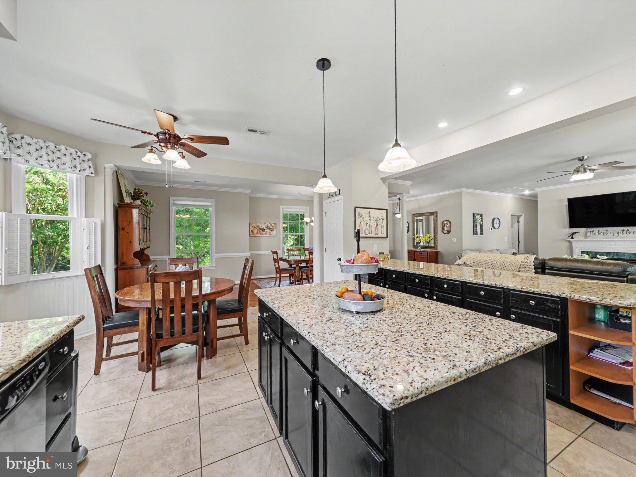 CAVALRY RIDGE - Residential