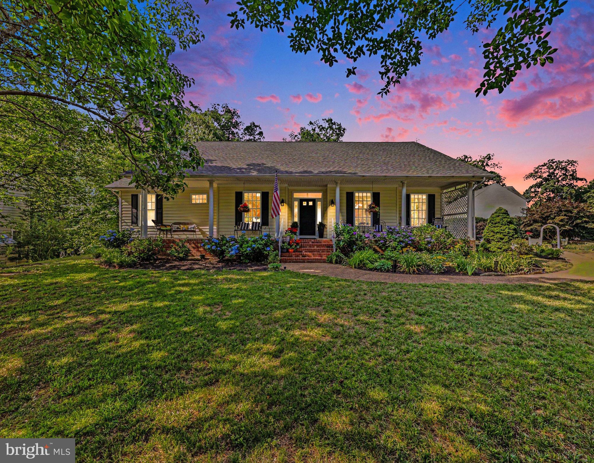 CAVALRY RIDGE - Residential