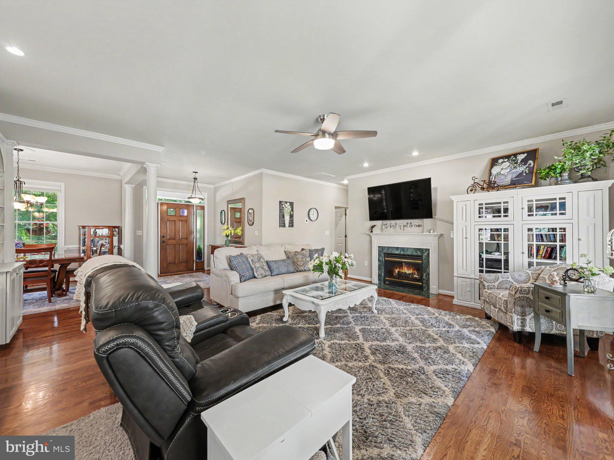 CAVALRY RIDGE - Residential