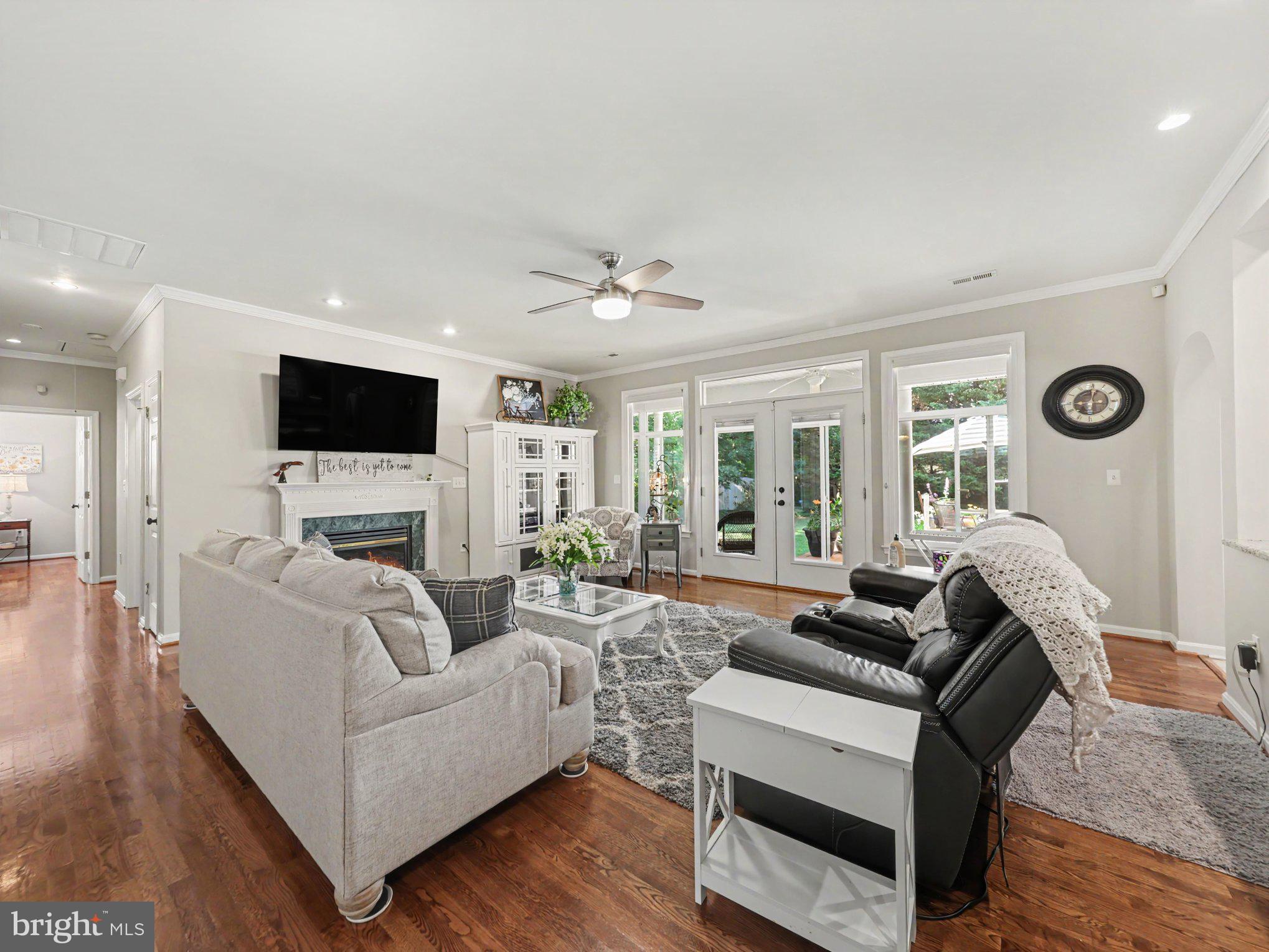 CAVALRY RIDGE - Residential