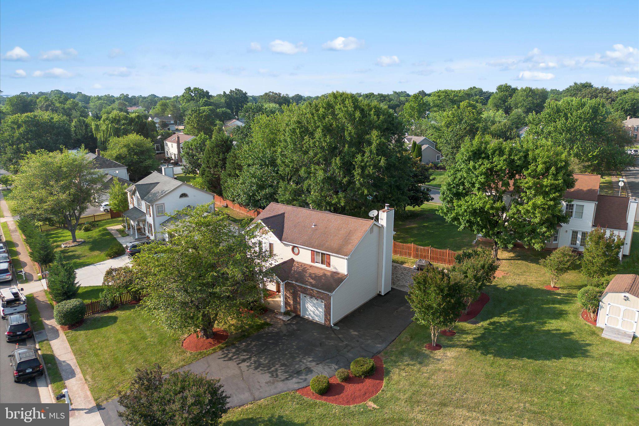 JACKSON MANOR - Residential