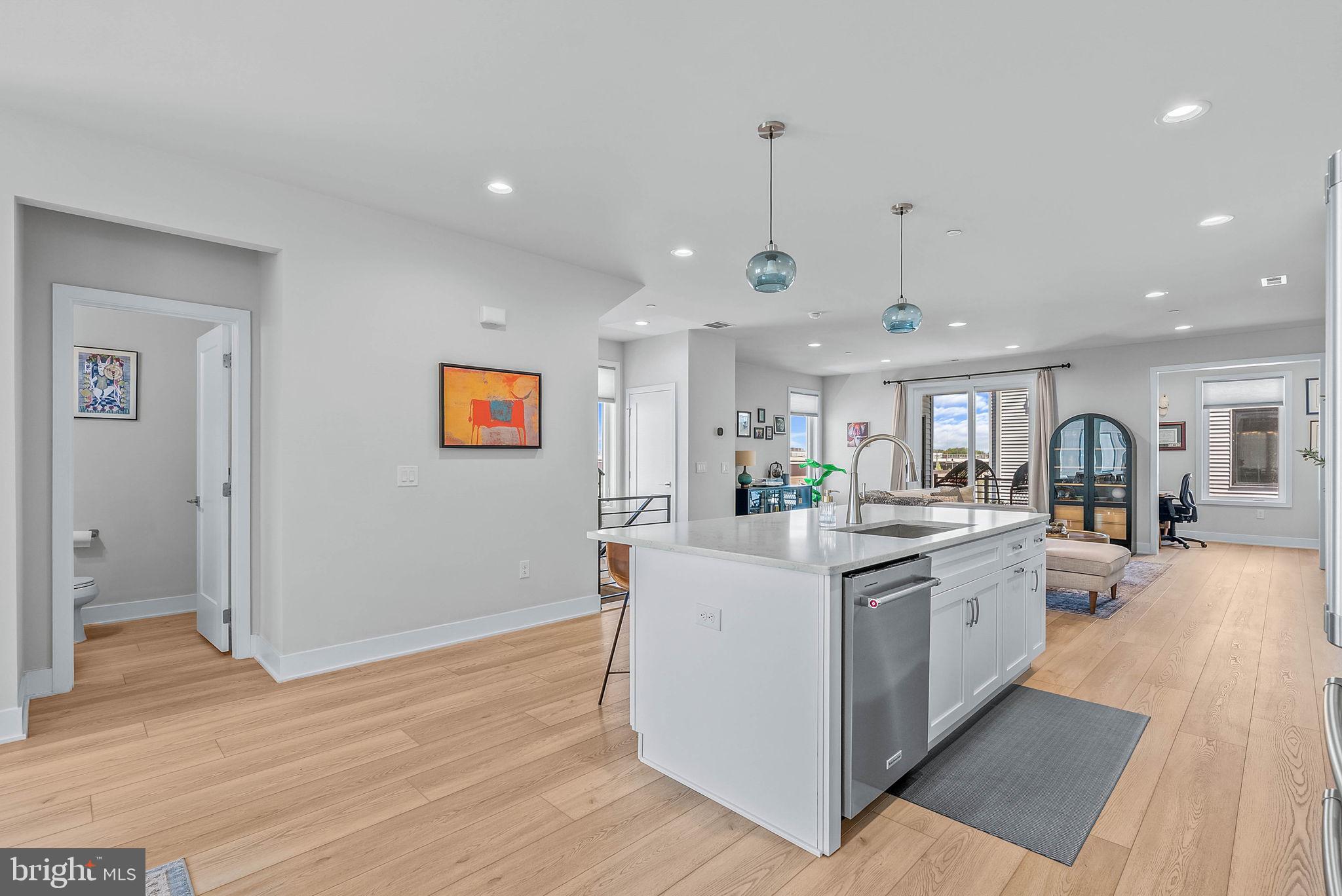 NORTHBANK - Residential