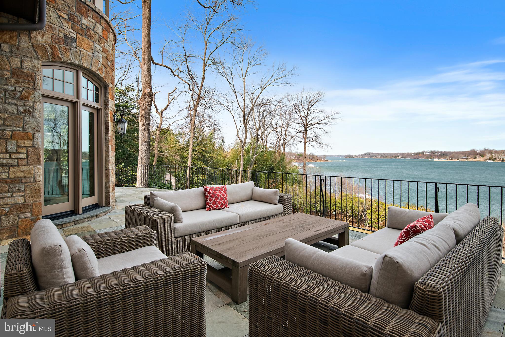 SEVERN FOREST - Residential