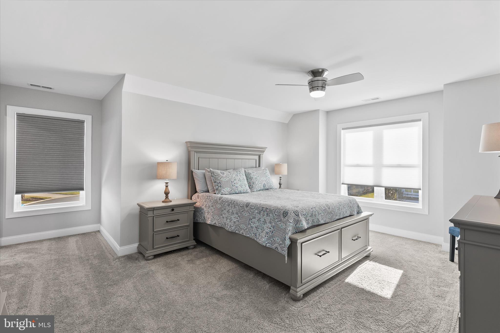PENINSULA - Residential
