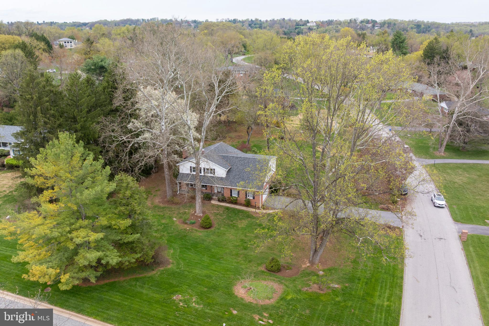 VALLEY GARTH - Residential