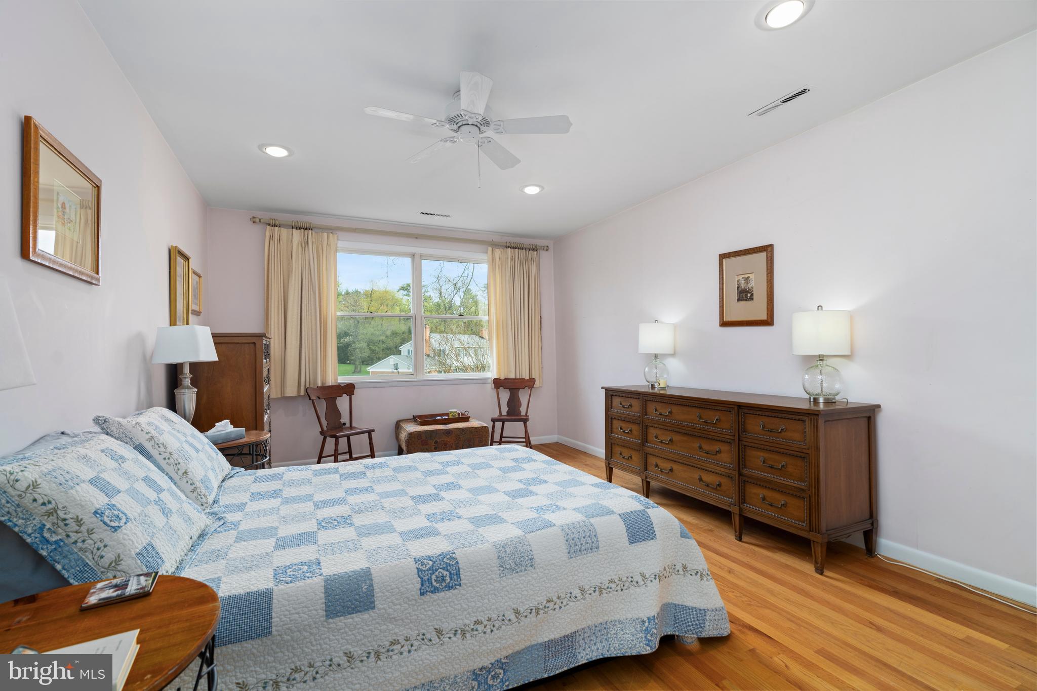 VALLEY GARTH - Residential