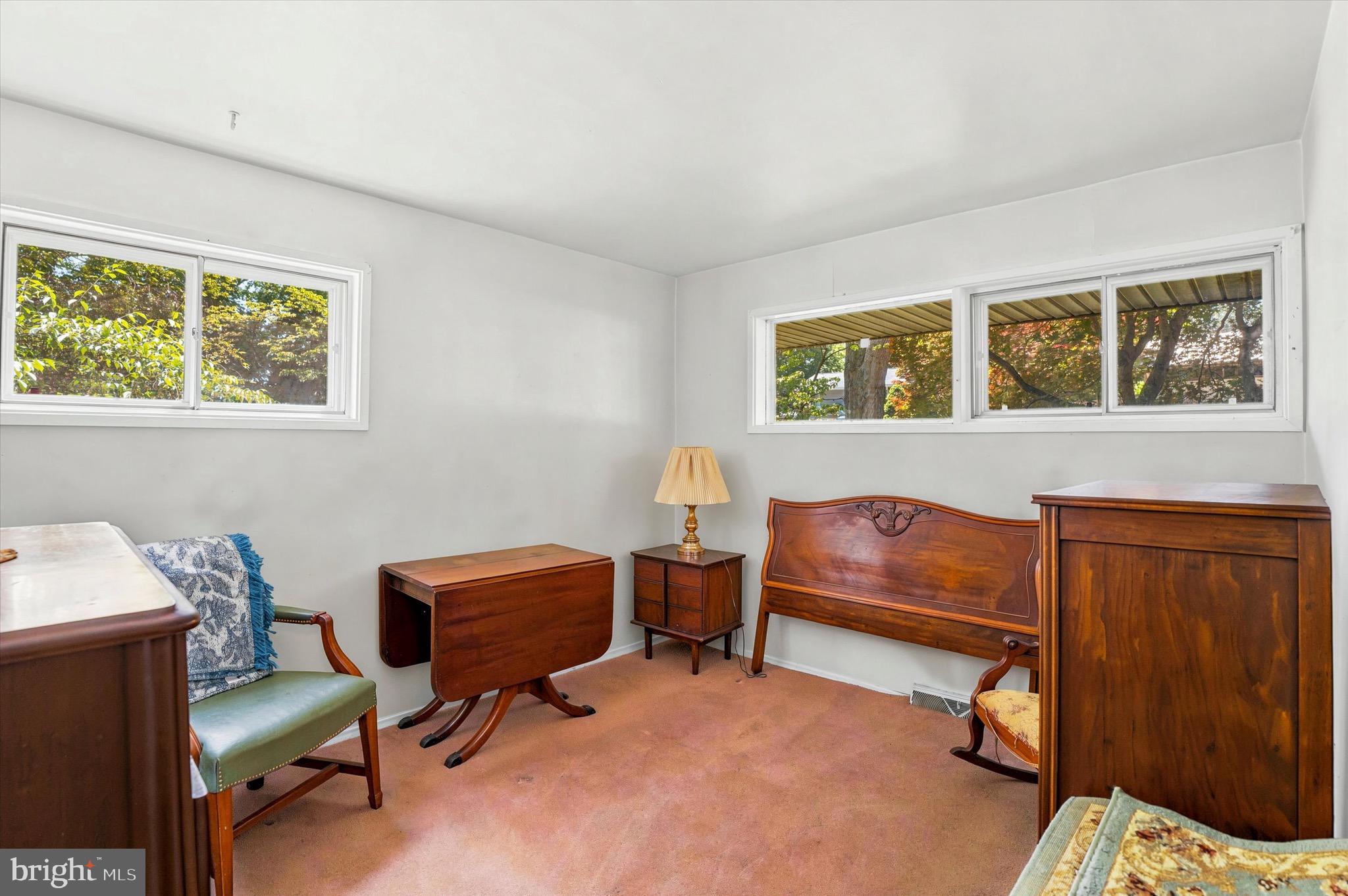 HIGH MEADOW - Residential