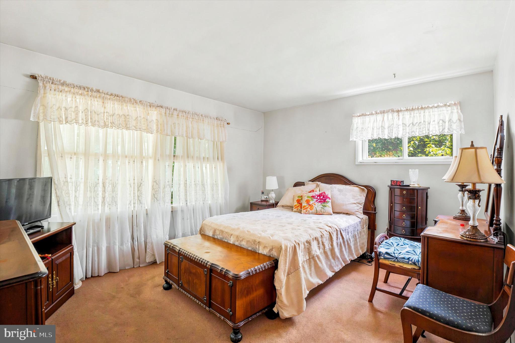 HIGH MEADOW - Residential