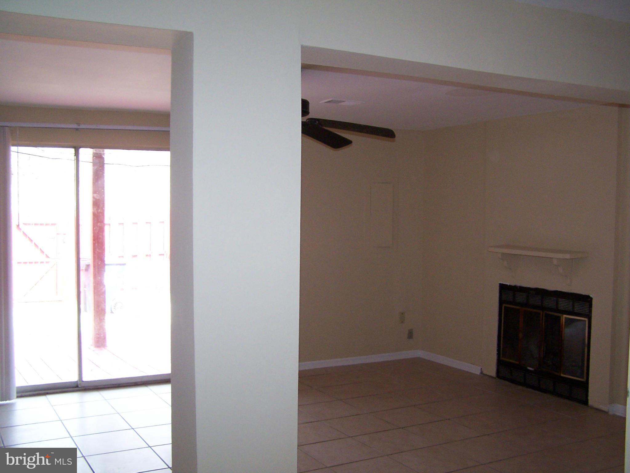 CAMBRIDGE SQUARE - Residential Lease