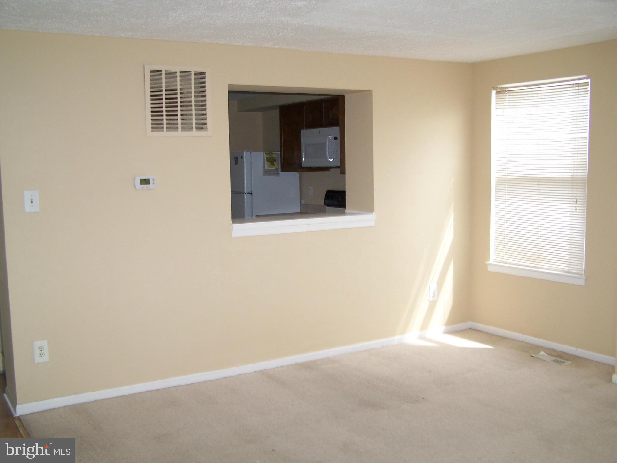 CAMBRIDGE SQUARE - Residential Lease
