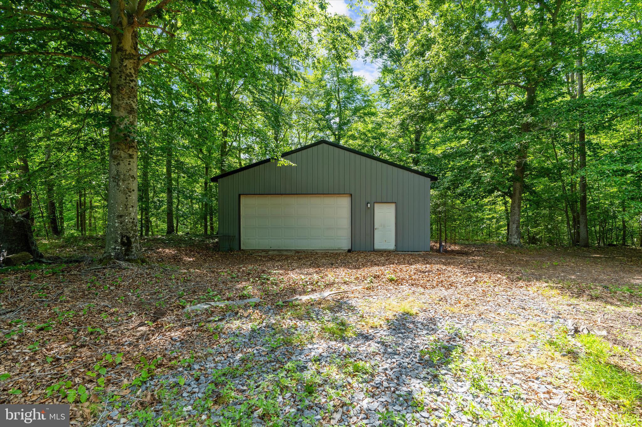 QUEEN ANNE ACRES - Residential