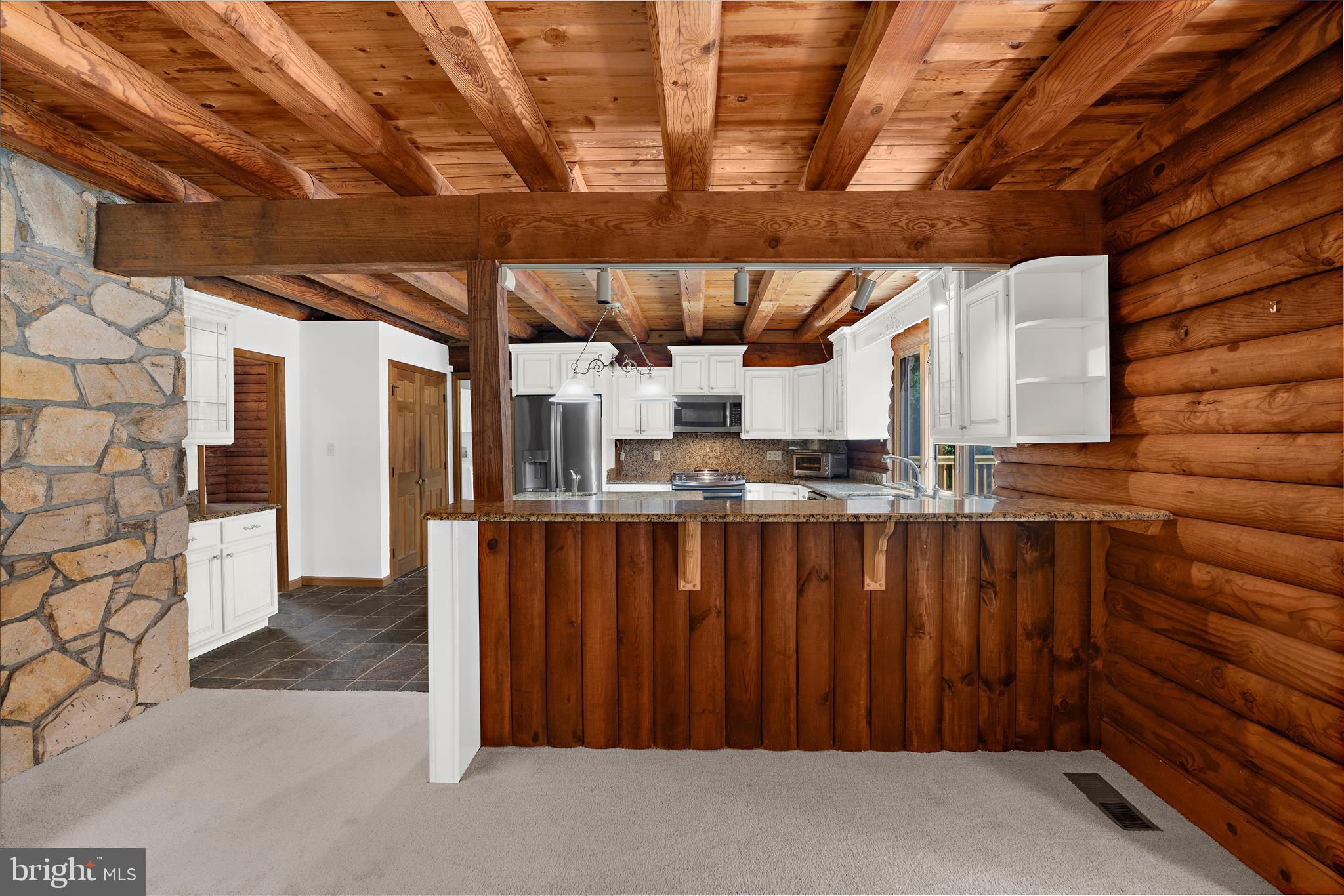 QUEEN ANNE ACRES - Residential
