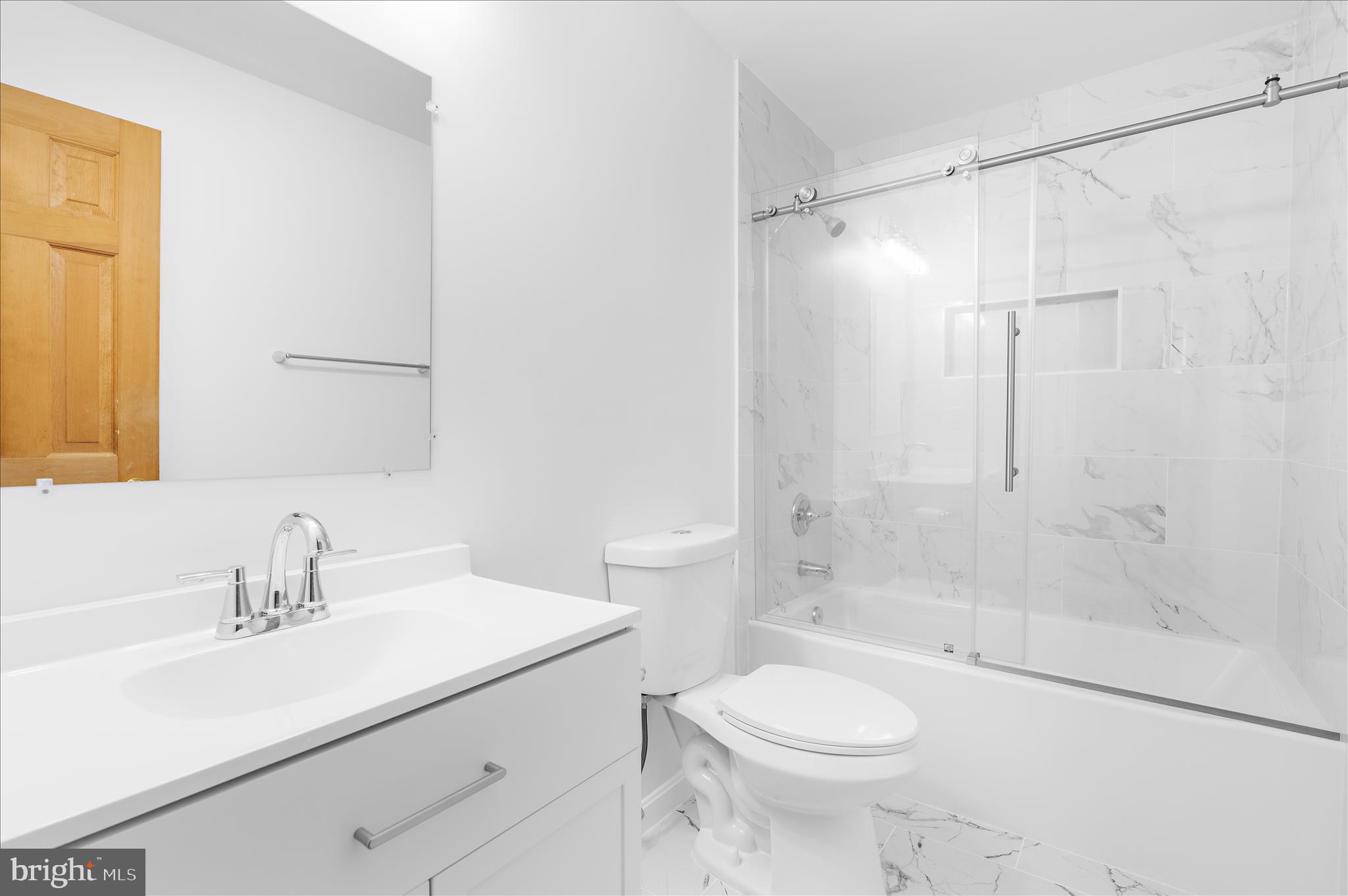 QUEEN ANNE ACRES - Residential