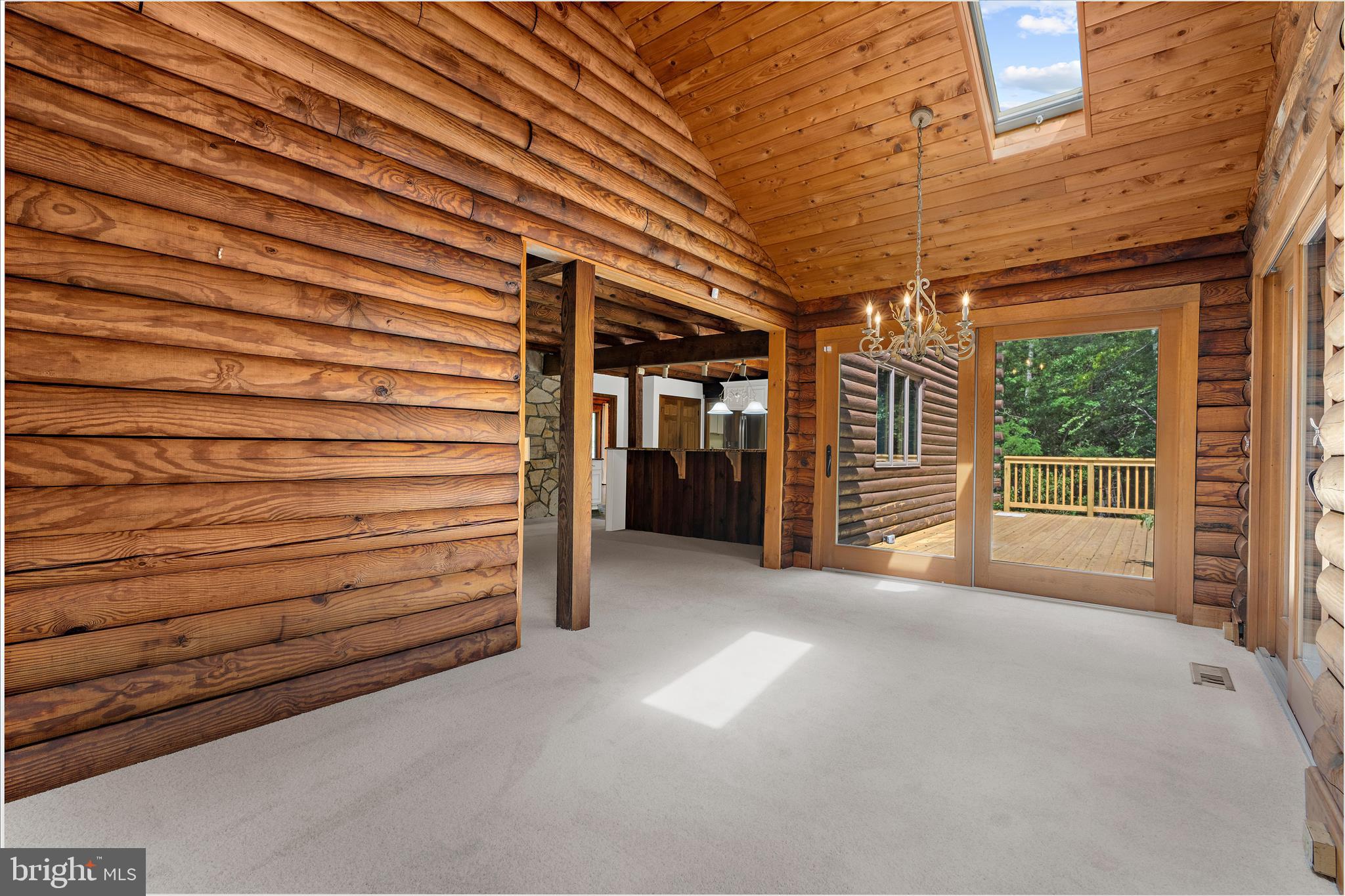 QUEEN ANNE ACRES - Residential