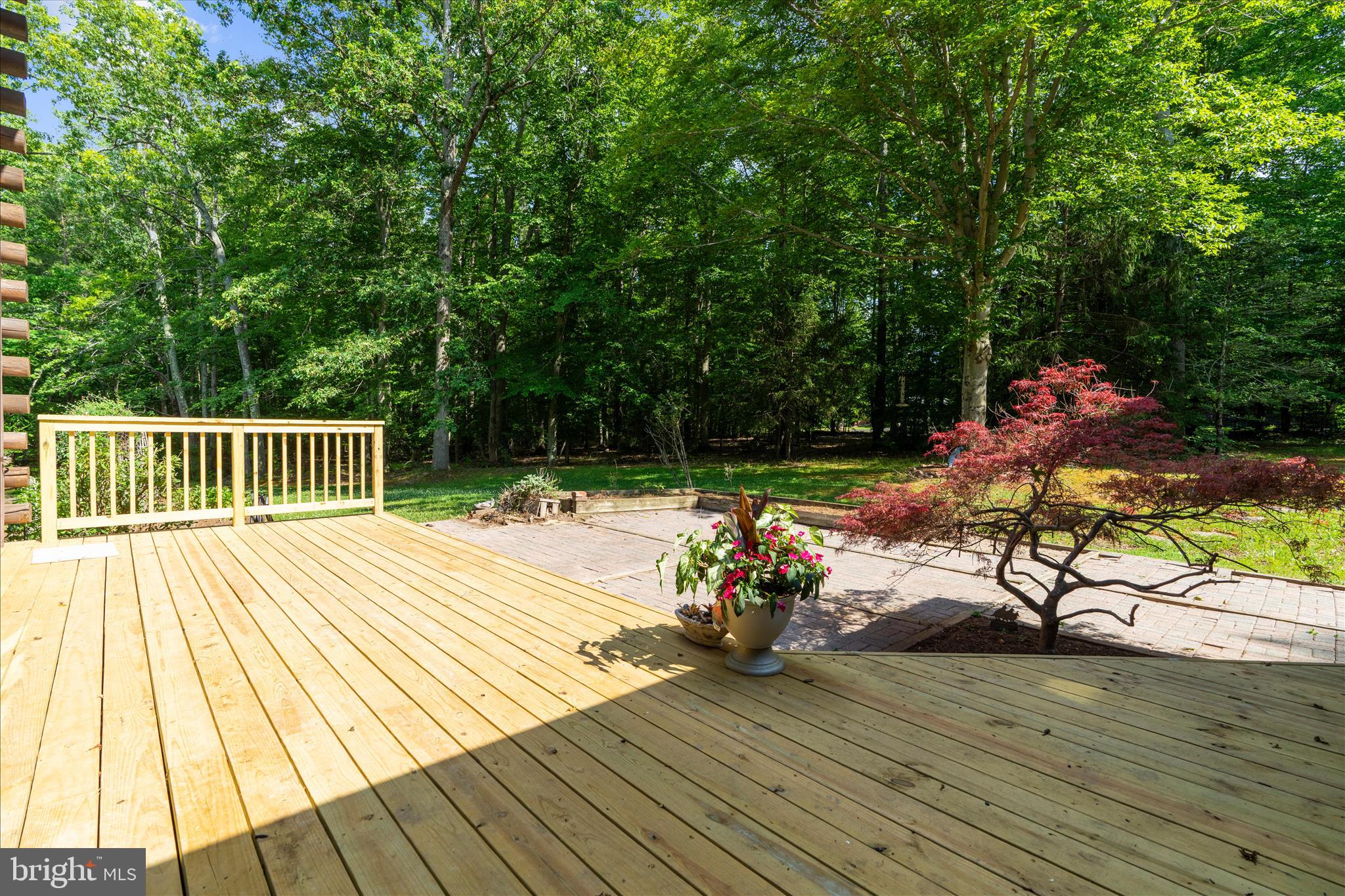 QUEEN ANNE ACRES - Residential