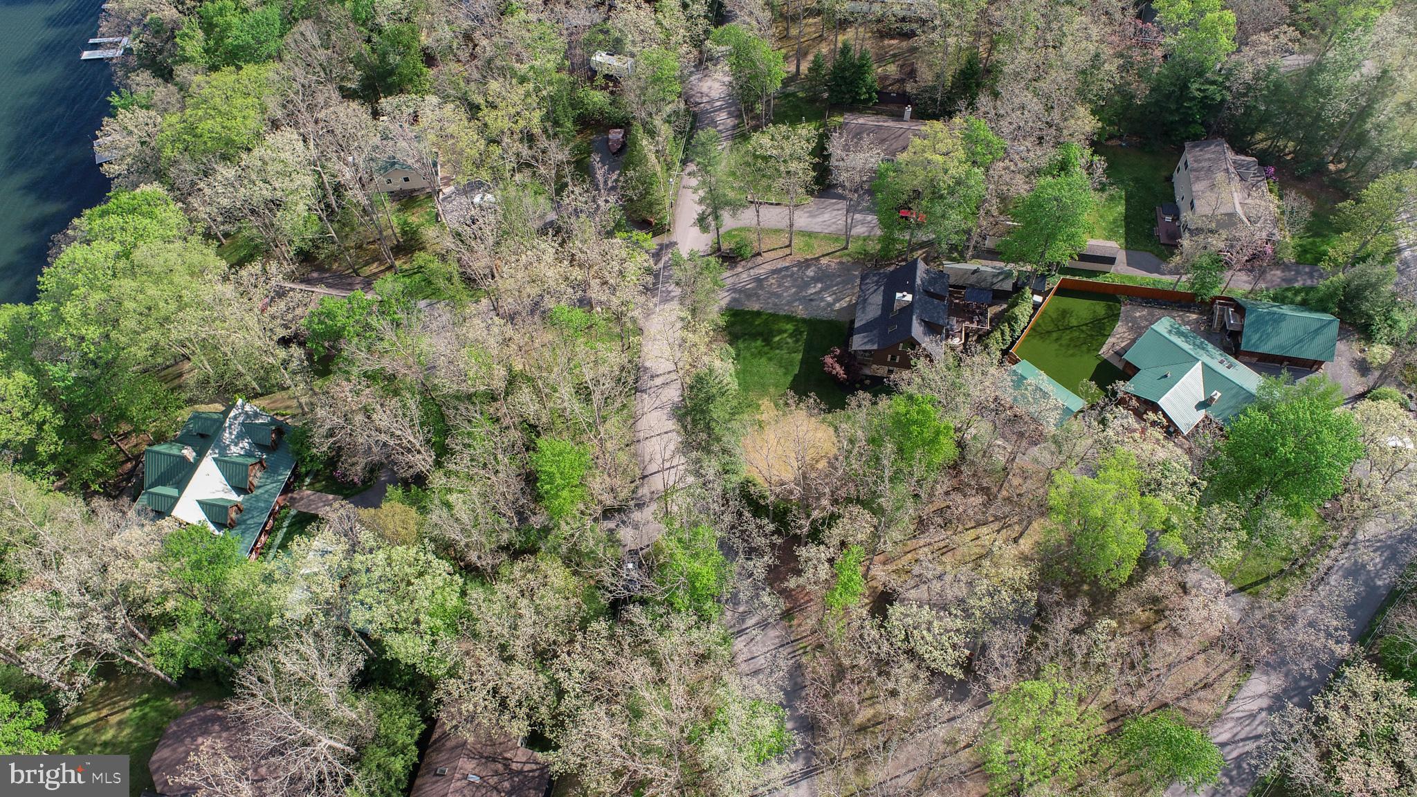 HARVEYS PENINSULA - Residential