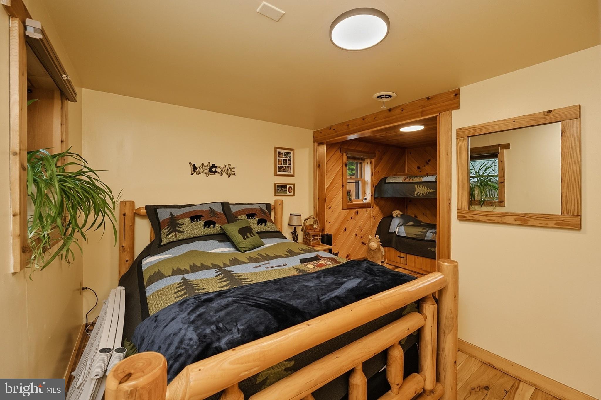 HARVEYS PENINSULA - Residential