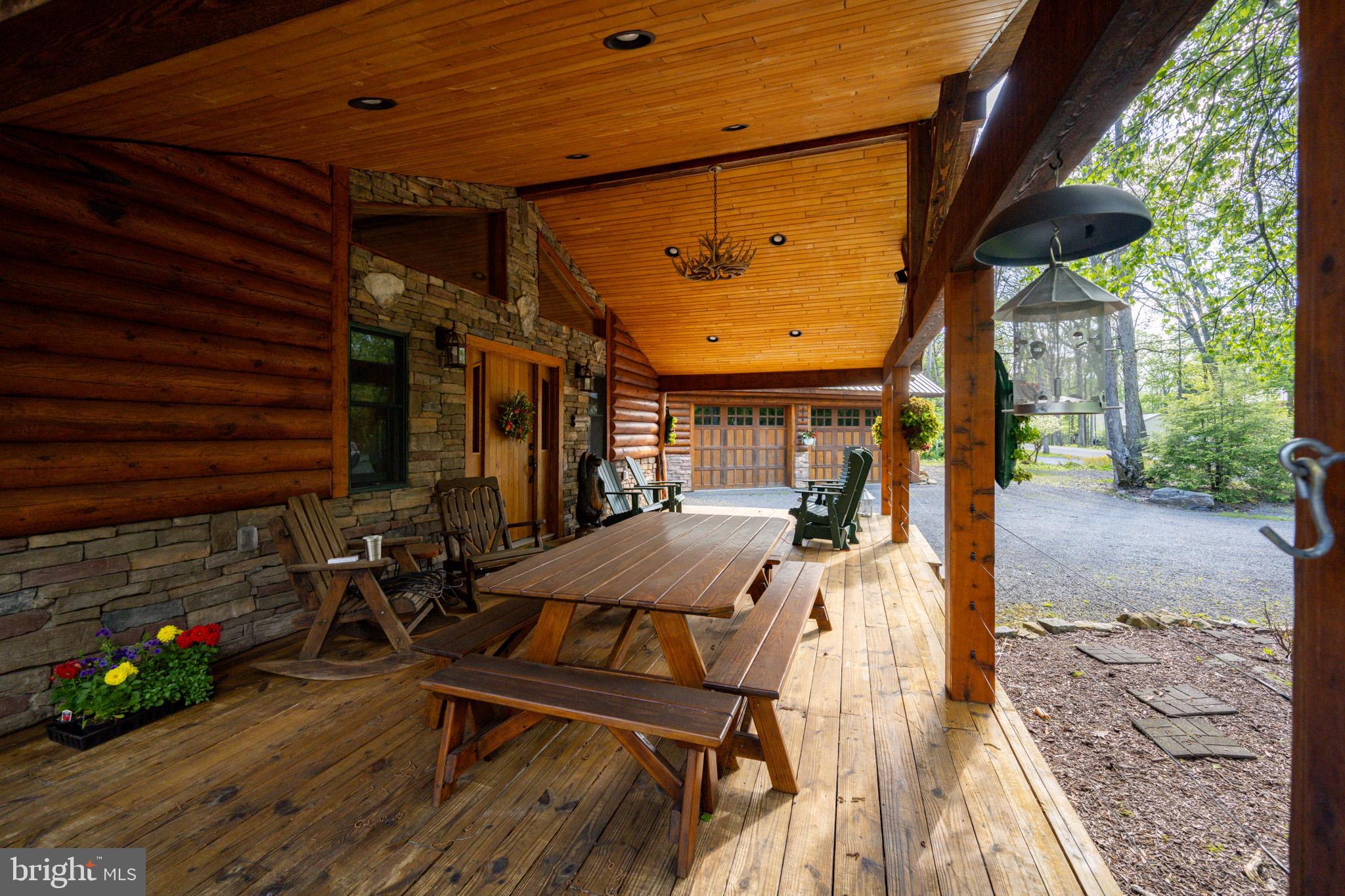 HARVEYS PENINSULA - Residential