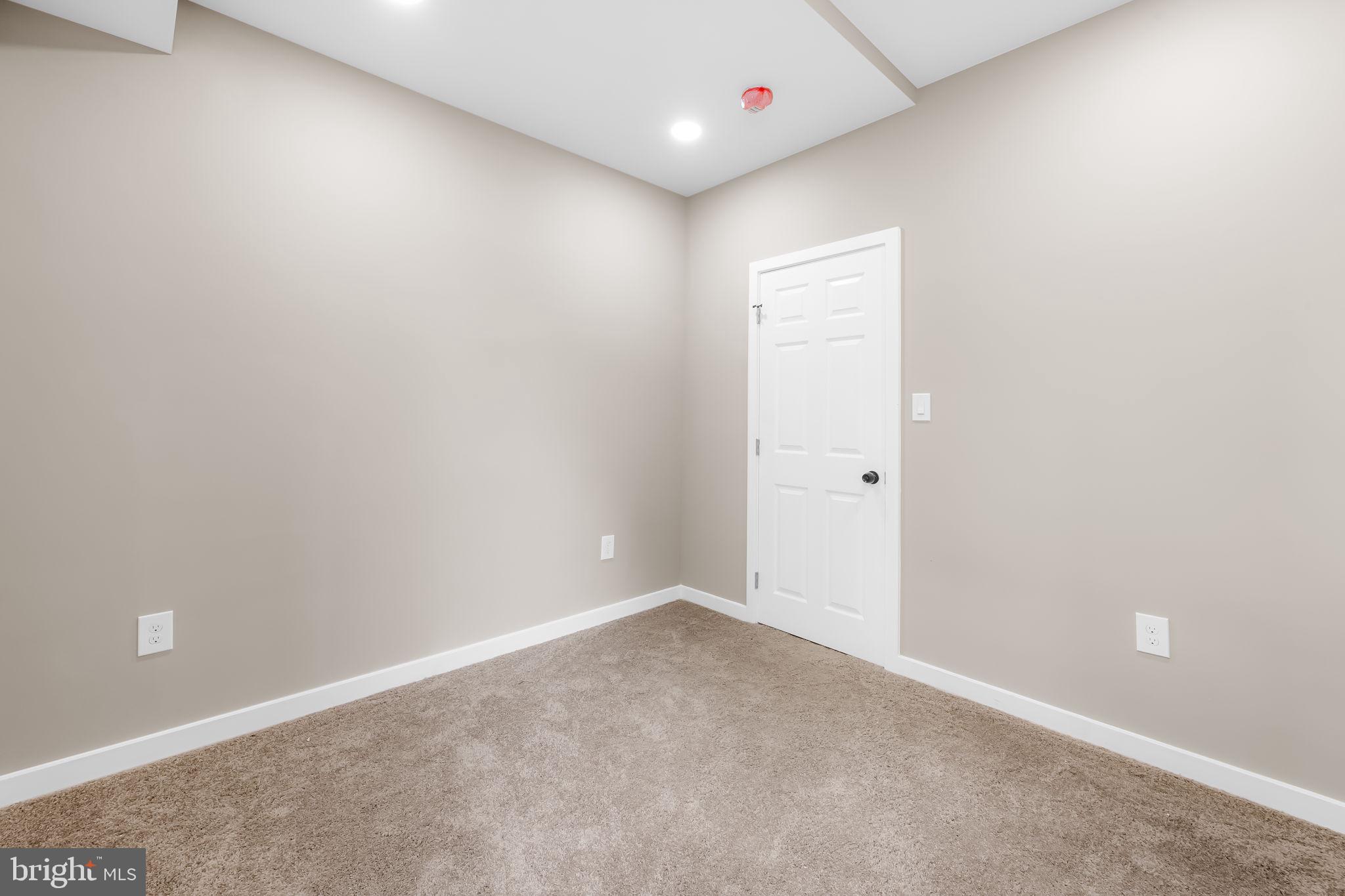 WAVERLY - Residential