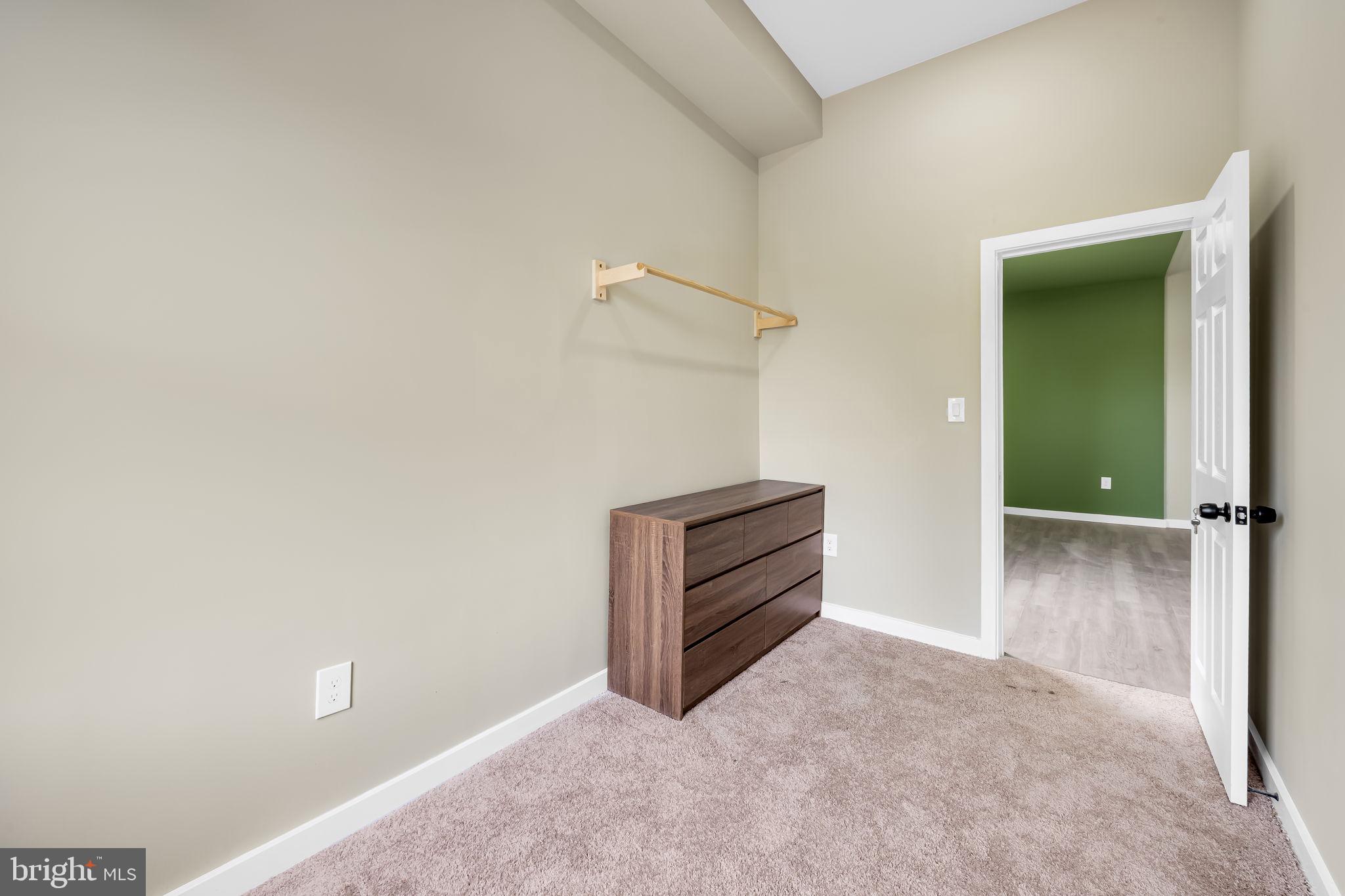 WAVERLY - Residential