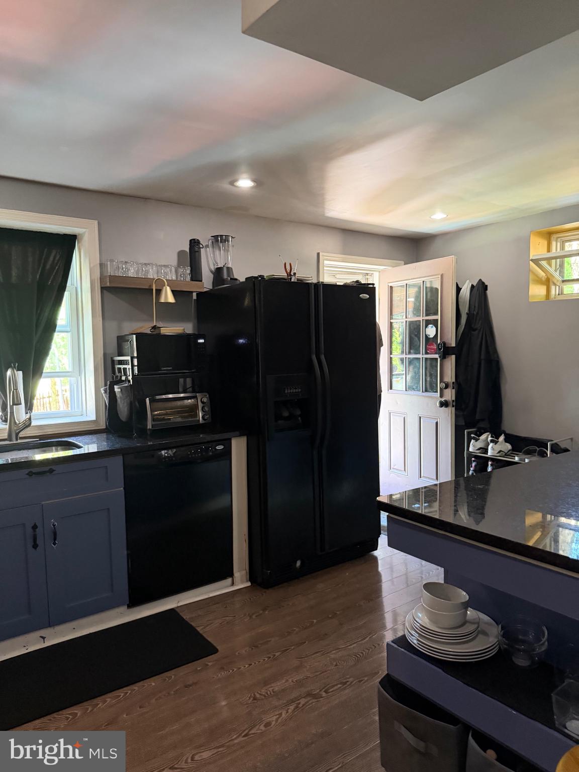 CHESTNUT HILLS - Residential