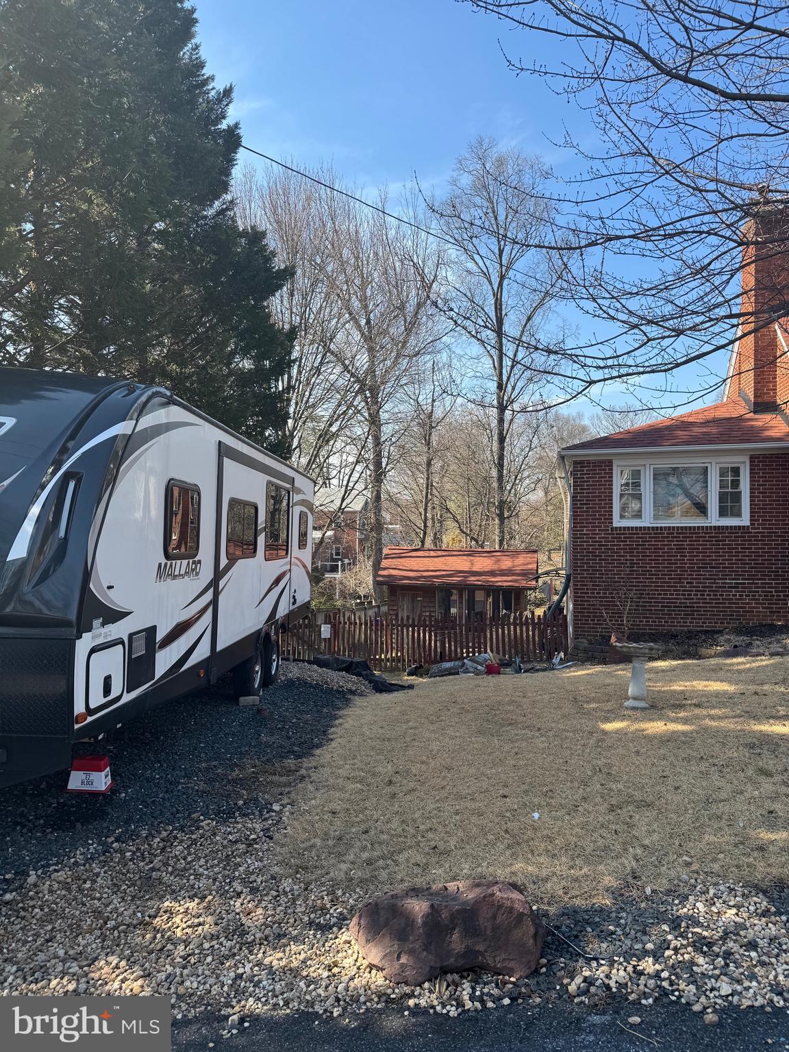 CHESTNUT HILLS - Residential