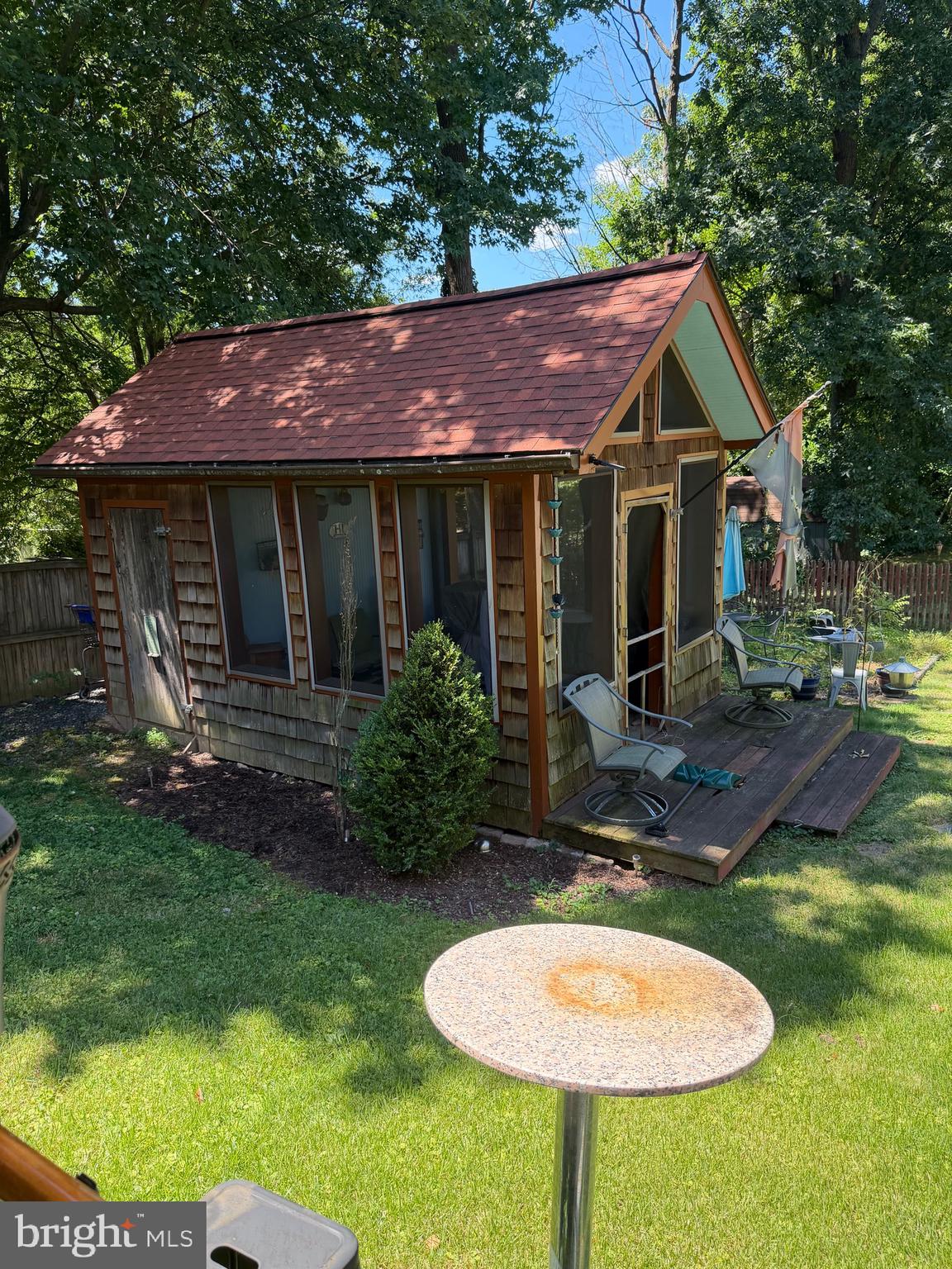 CHESTNUT HILLS - Residential