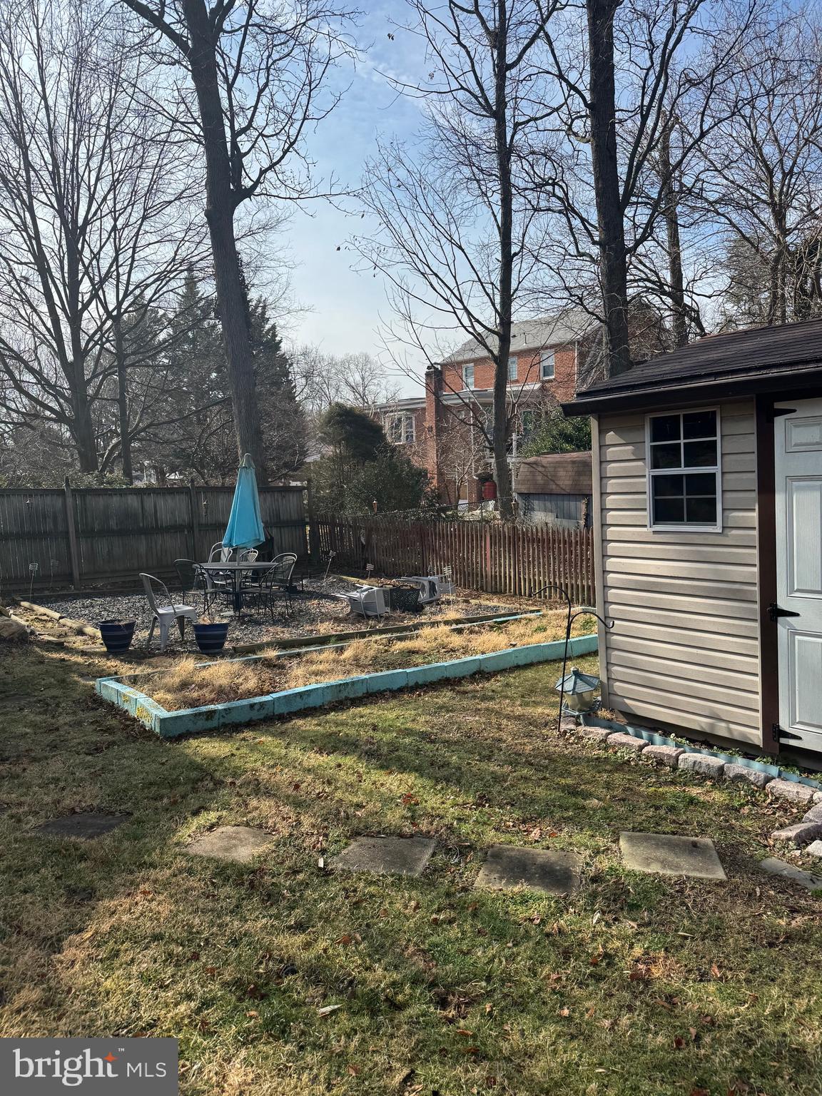 CHESTNUT HILLS - Residential