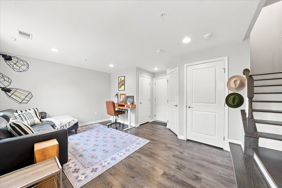 FILLMORE VILLAGE - Residential