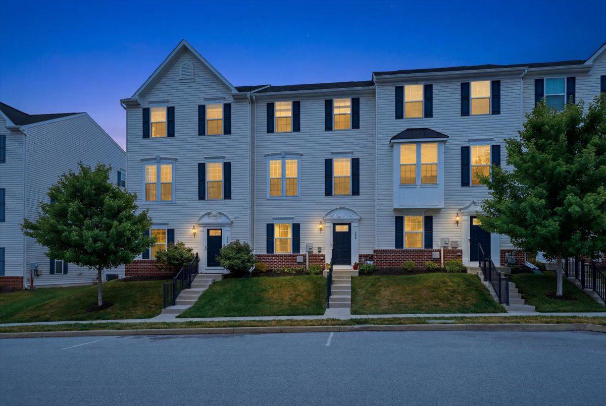 FILLMORE VILLAGE - Residential