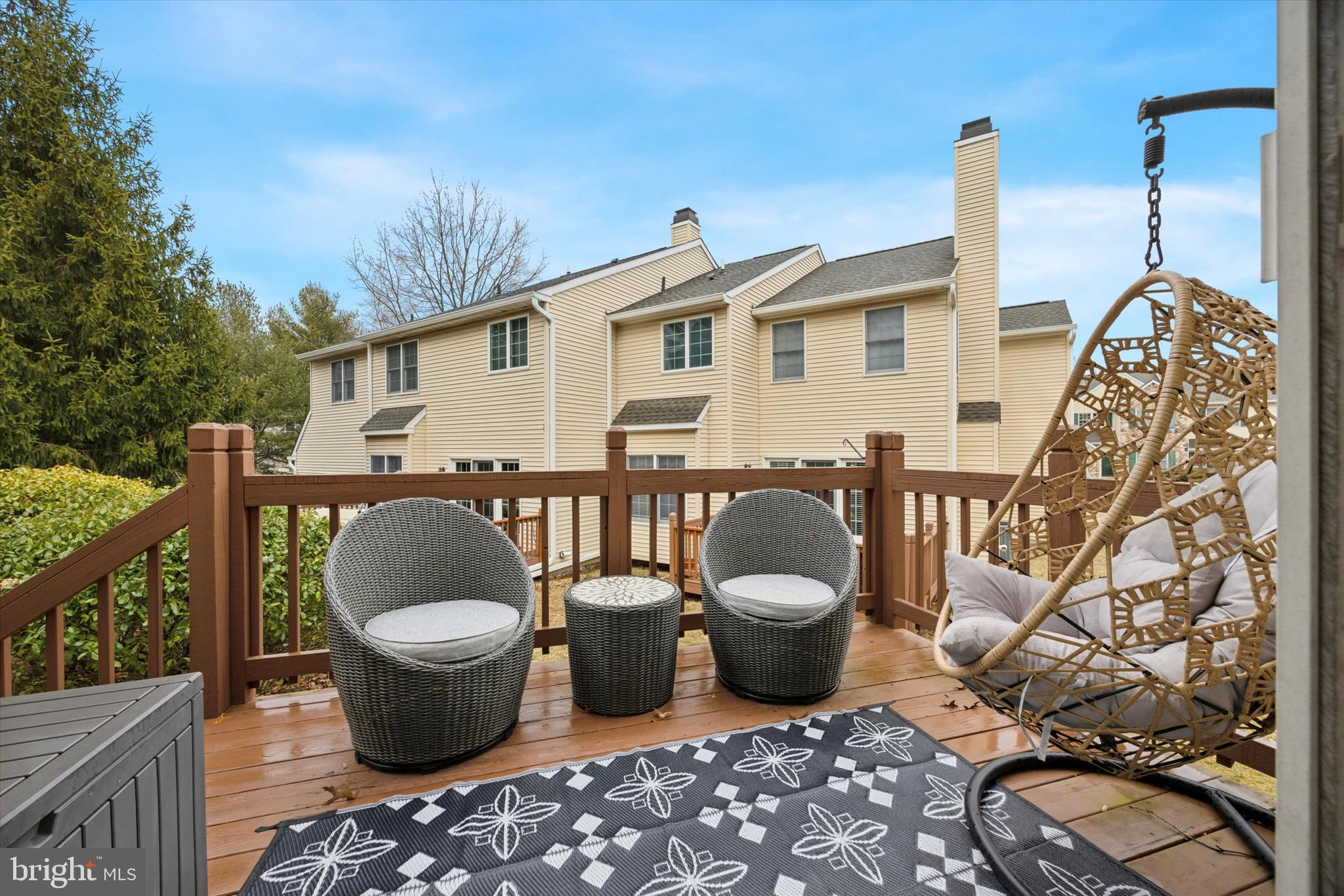 ERIN GLEN - Residential