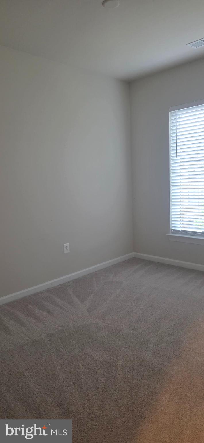 METRO WALK AT MOOREFIELD STATION - Residential Lease