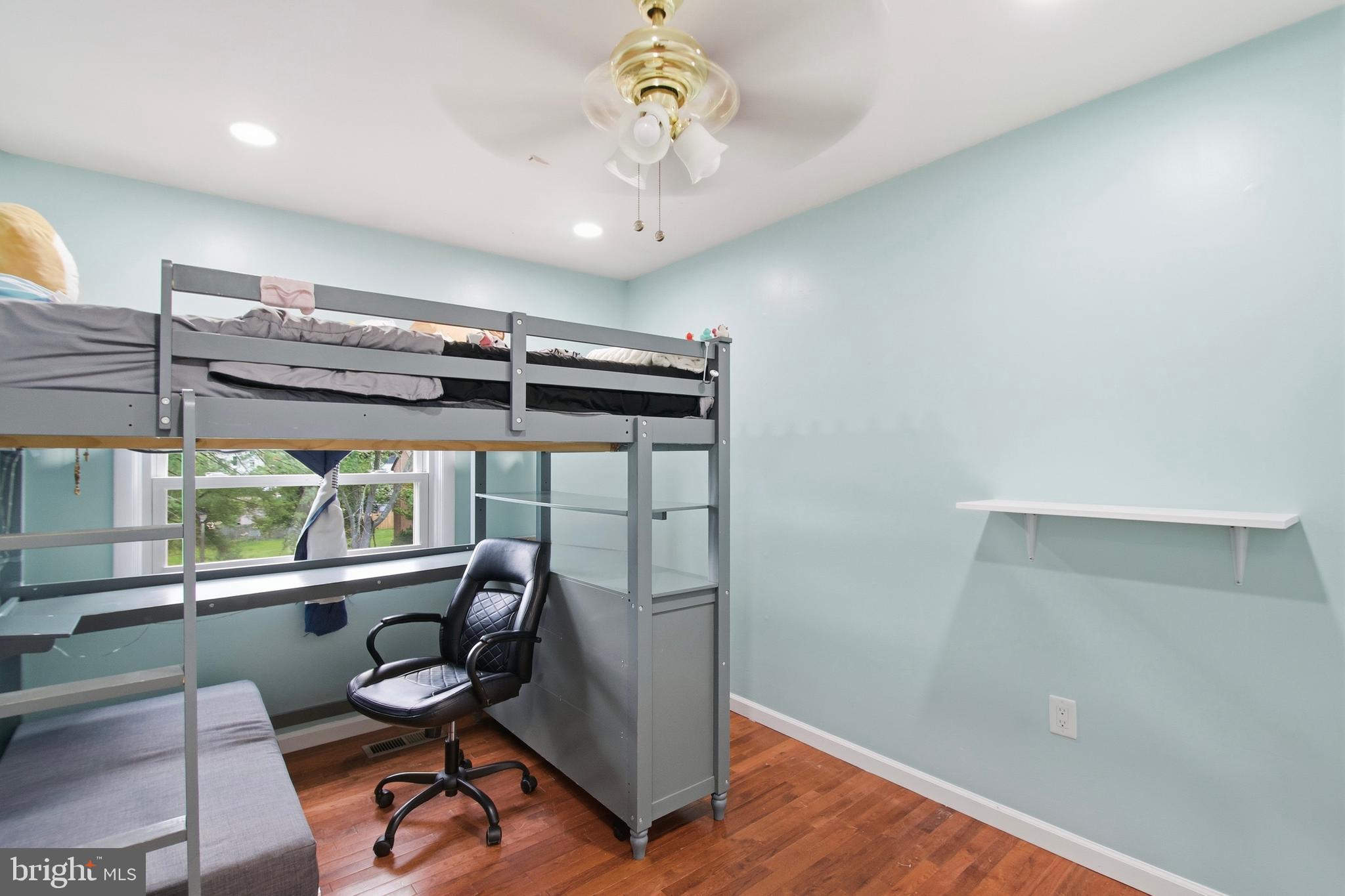 LAKE RIDGE - Residential